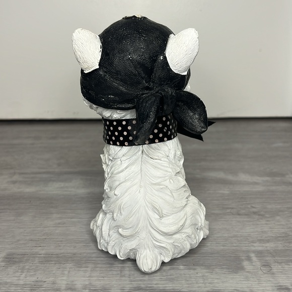 Vintage white pirate dog figurine with eye patch and skull hat - Picture 4 of 6